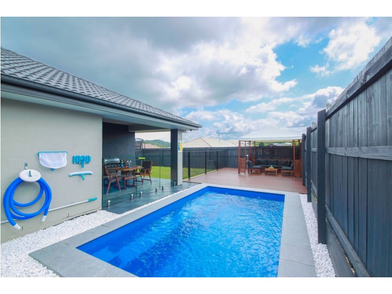 25 Bellinger Key, Pacific Pines QLD 4211