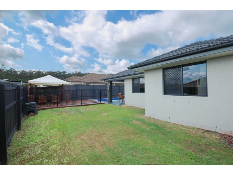 25 Bellinger Key, Pacific Pines QLD 4211