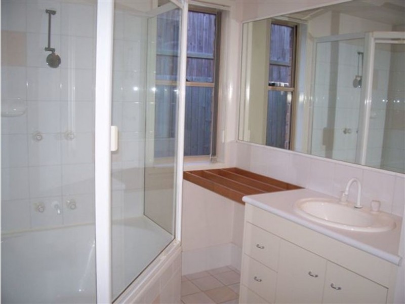 76 Kays Road, The Gap QLD 4061