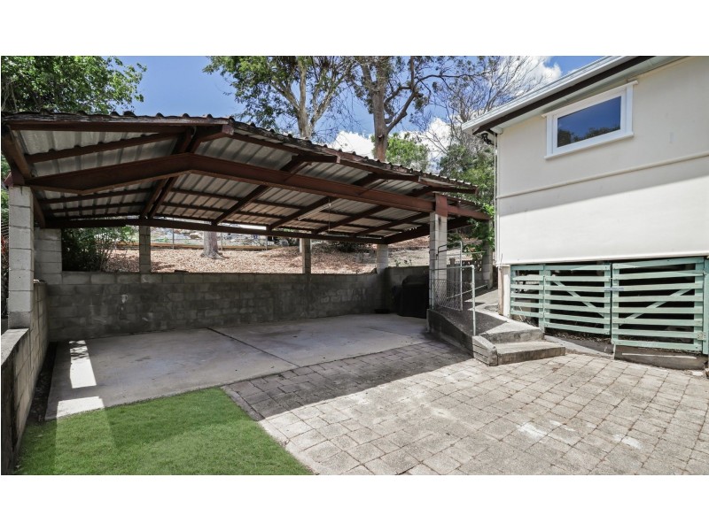 75 Barokee Street, Stafford QLD 4053