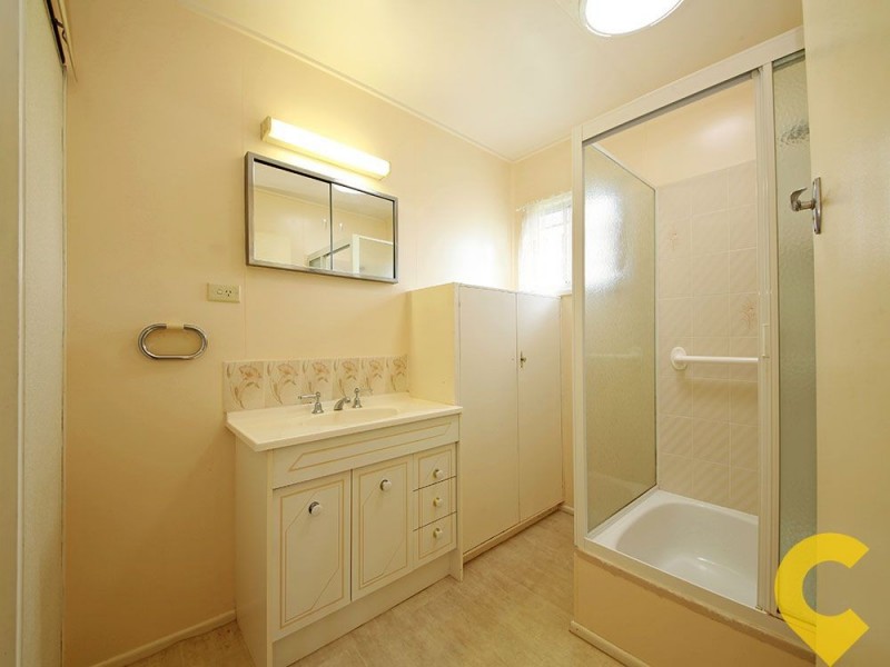 8 Koopa Street, Bongaree QLD 4507