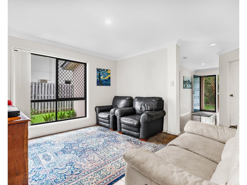 9 Treetop place, Manly West QLD 4179