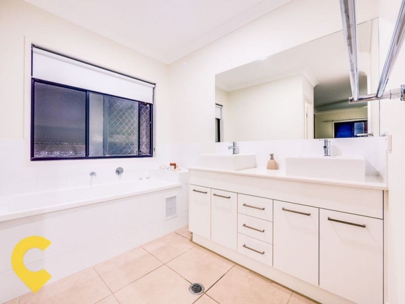 12 Goshawk Street, Upper Kedron QLD 4055