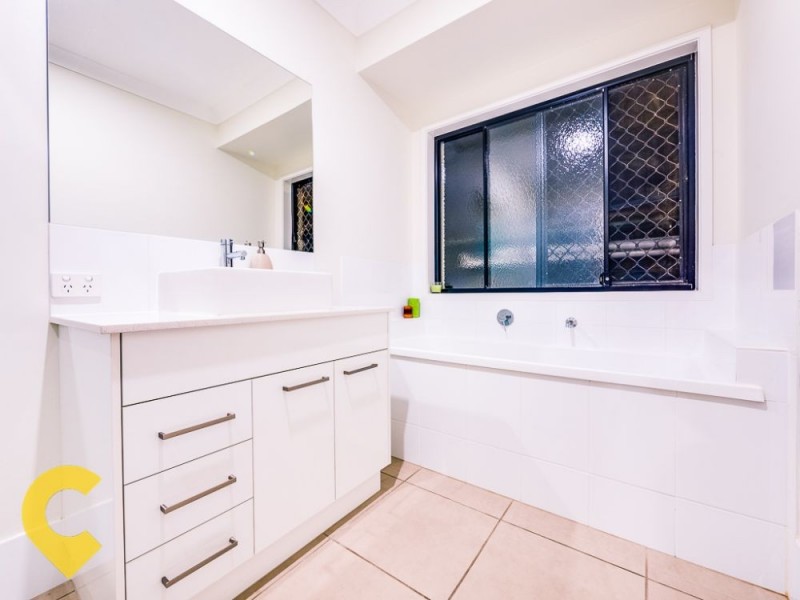12 Goshawk Street, Upper Kedron QLD 4055