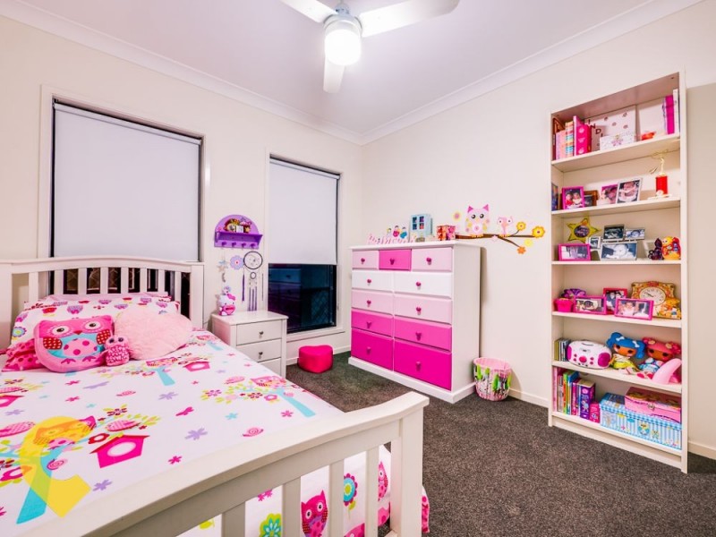 12 Goshawk Street, Upper Kedron QLD 4055