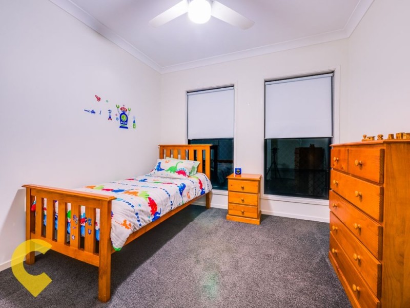 12 Goshawk Street, Upper Kedron QLD 4055