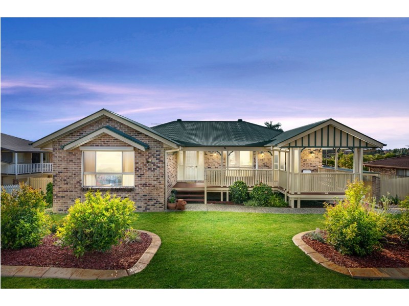 9 Flinders Way, Albany Creek QLD 4035