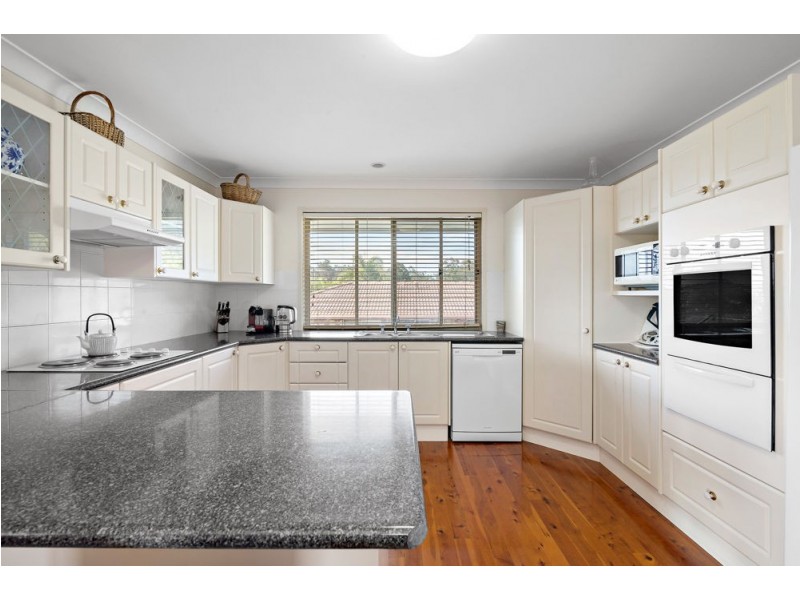 9 Flinders Way, Albany Creek QLD 4035