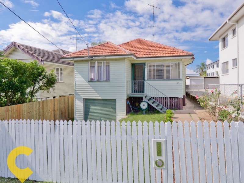 25 Fosbery Street, Windsor QLD 4030