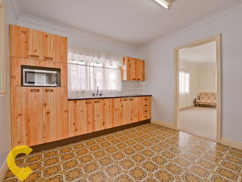 25 Fosbery Street, Windsor QLD 4030