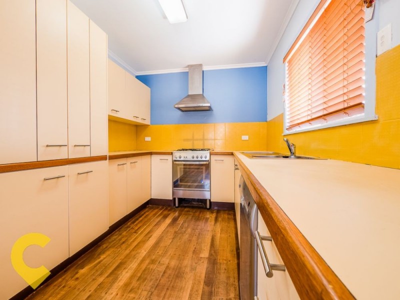 16 Jade Street, Albany Creek QLD 4035