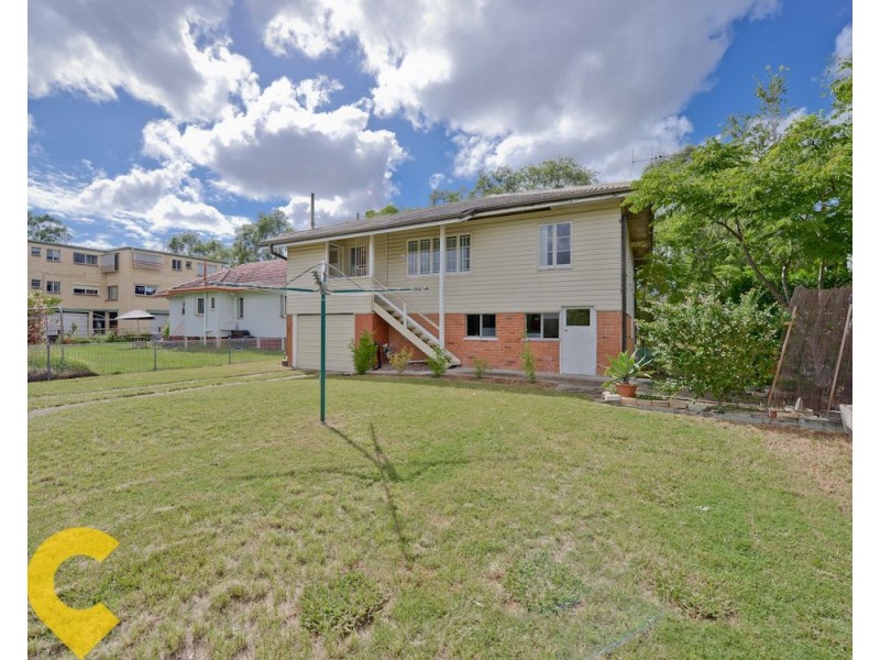 22 Railway Street, Alderley QLD 4051