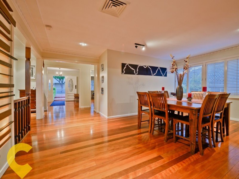 43 Nicholson Street, Greenslopes QLD 4120