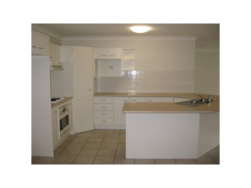 81 Hillenvale Avenue, Arana Hills QLD 4054