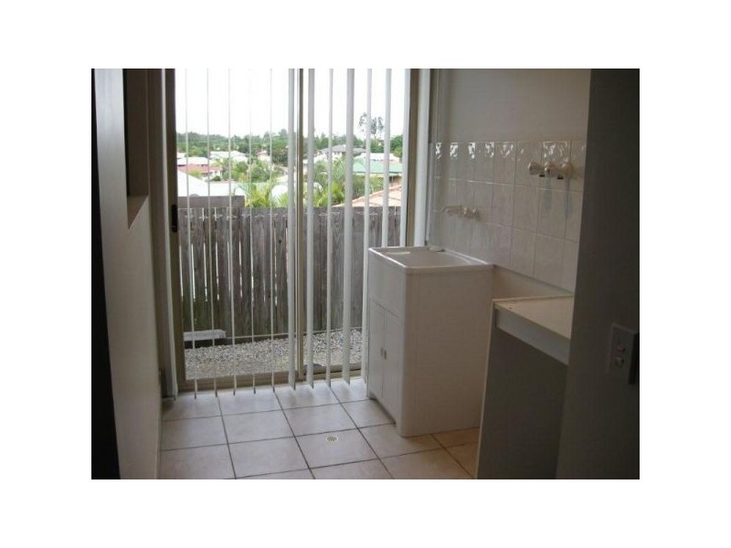 81 Hillenvale Avenue, Arana Hills QLD 4054