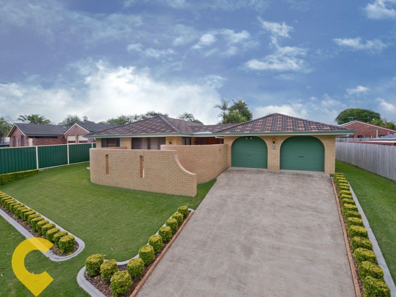 65 Bedivere Street, Carindale QLD 4152