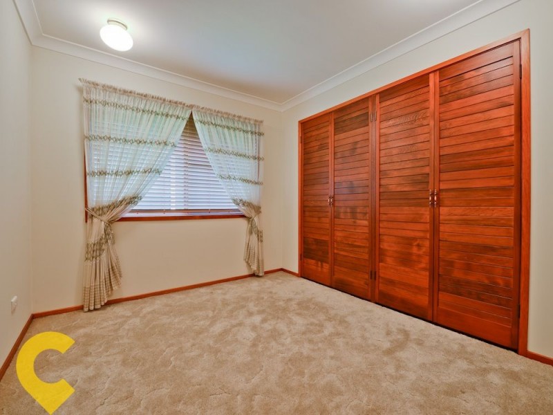 65 Bedivere Street, Carindale QLD 4152