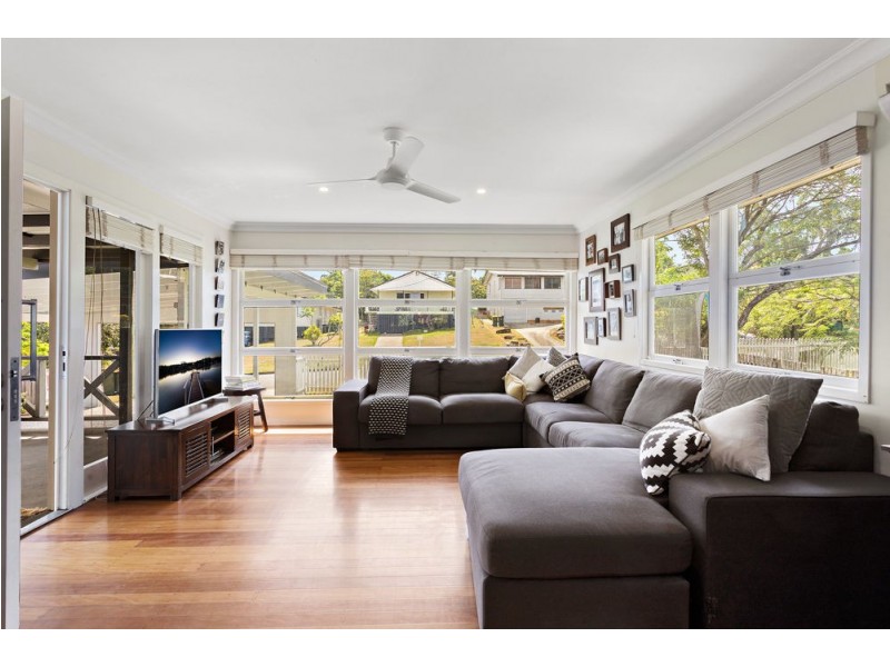 17 Ansford Street, Stafford Heights QLD 4053