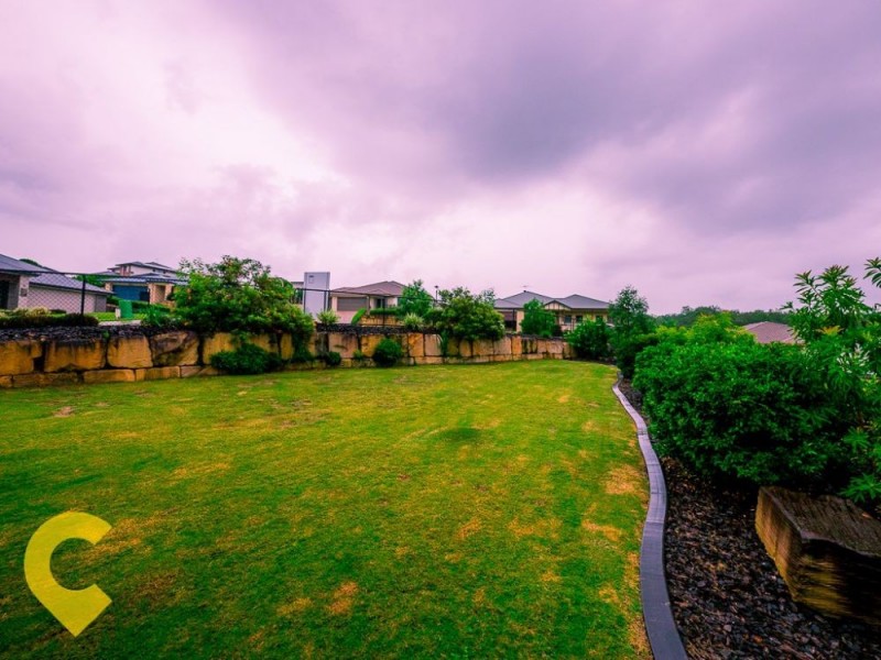 3 Anna Court, Cashmere QLD 4500