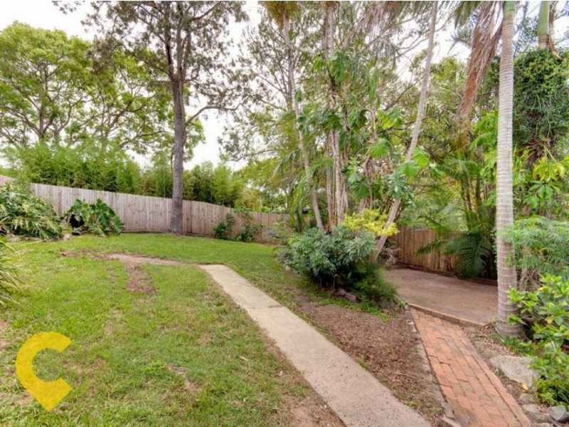 12 Rutherford Street, Stafford Heights QLD 4053