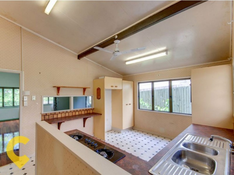 12 Rutherford Street, Stafford Heights QLD 4053