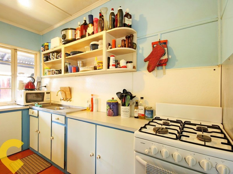 220 Hamilton Road, Wavell Heights QLD 4012