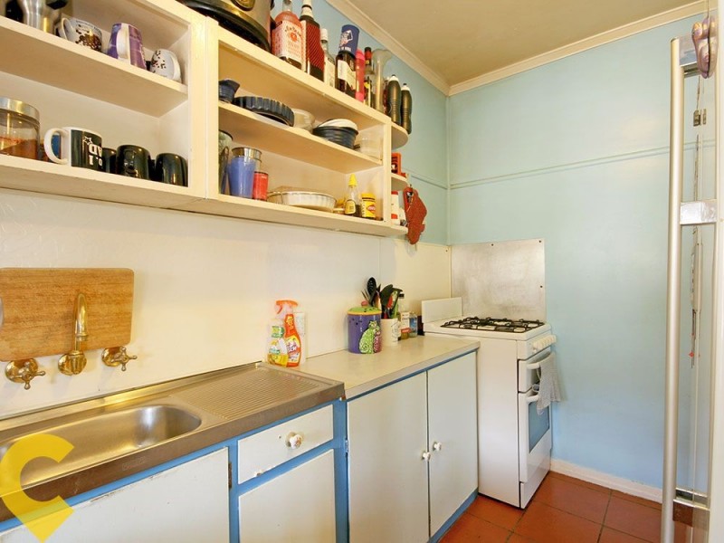 220 Hamilton Road, Wavell Heights QLD 4012