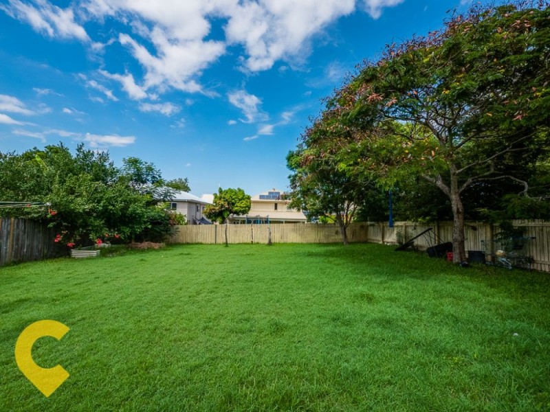 14 Allowrie Street, Stafford QLD 4053