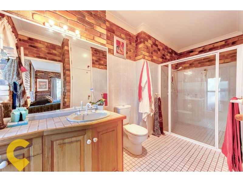 17 Wandin Road, Withcott QLD 4352