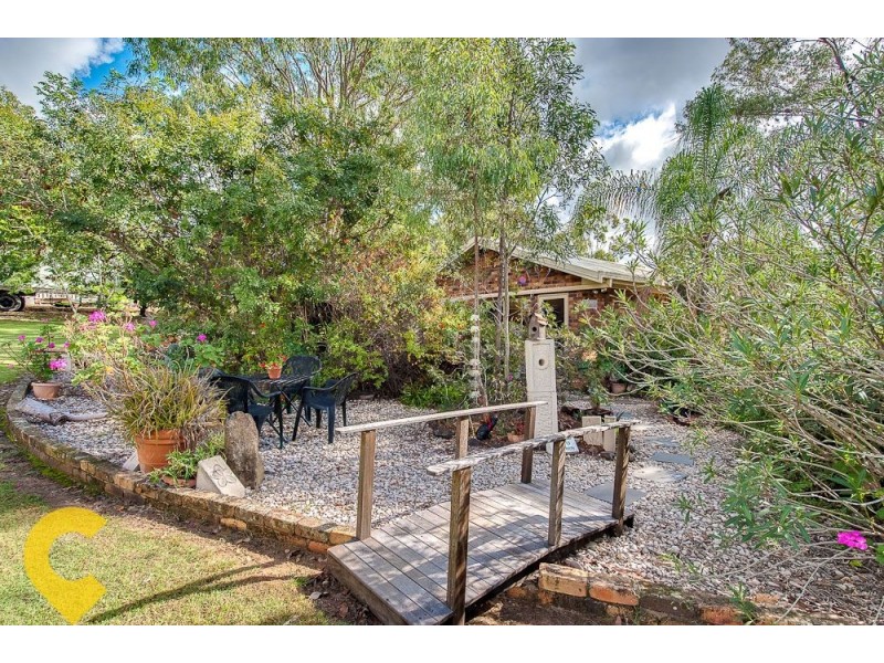 17 Wandin Road, Withcott QLD 4352