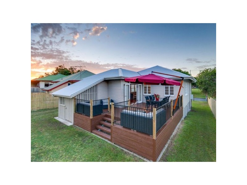 27 Fogarty Street, Stafford QLD 4053