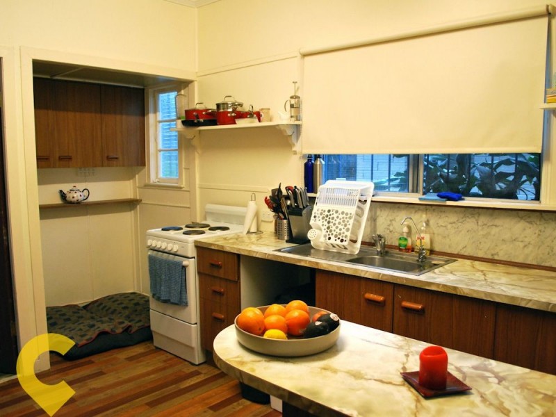 15 Mornington Crescent, Morningside QLD 4170