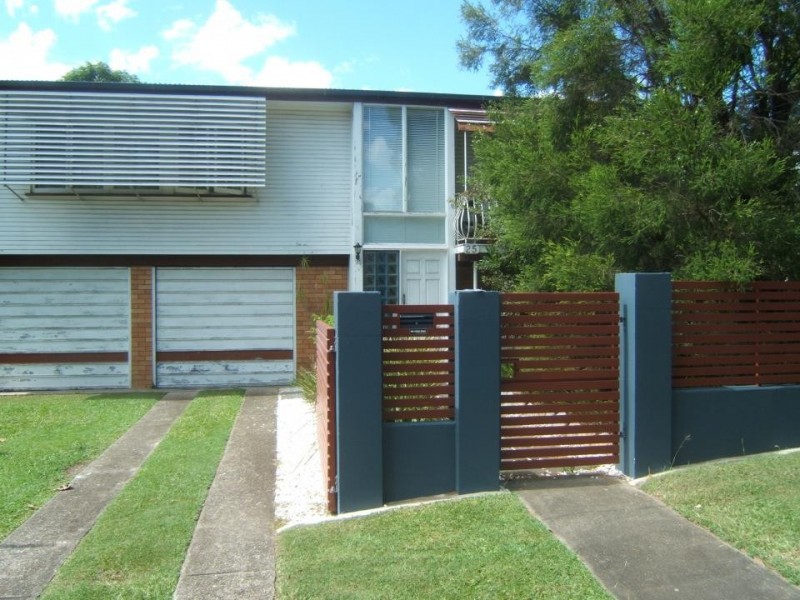 25 Geraldine, Wavell Heights QLD 4012