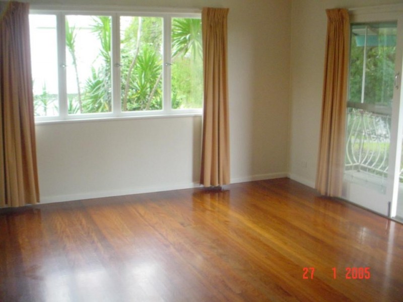 25 Geraldine, Wavell Heights QLD 4012