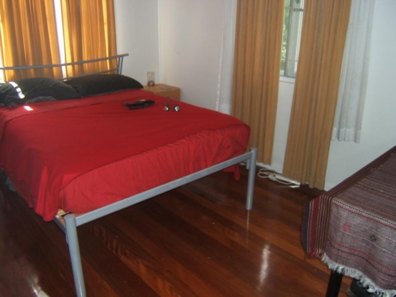 25 Geraldine, Wavell Heights QLD 4012