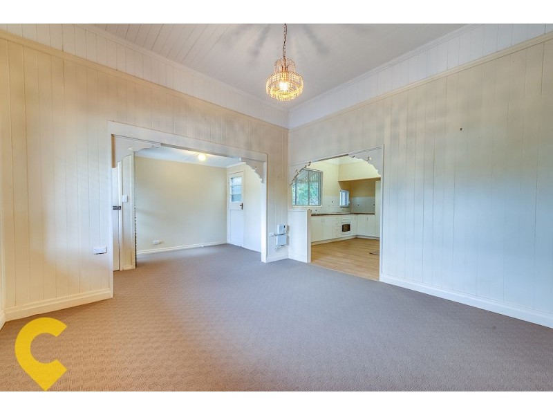 11 Boland Street, North Toowoomba QLD 4350