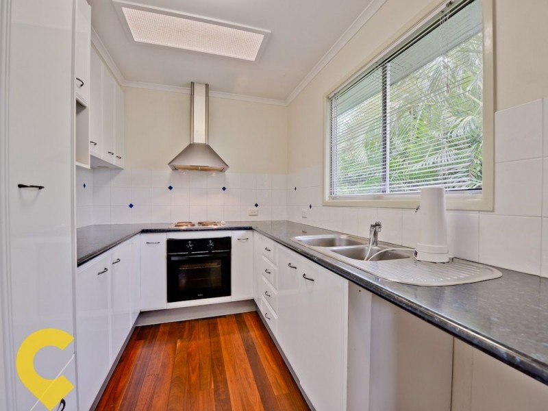 242 Wishart Road, Wishart QLD 4122