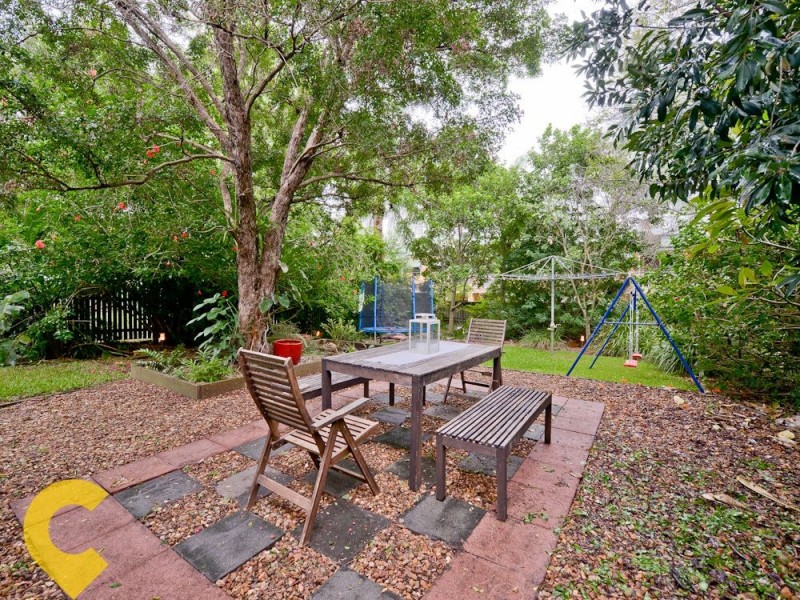 242 Wishart Road, Wishart QLD 4122