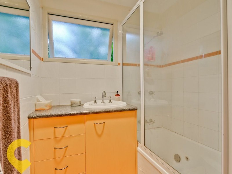 242 Wishart Road, Wishart QLD 4122