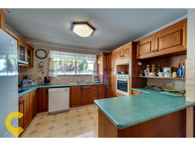 15 Armstrong Street, Wilsonton QLD 4350