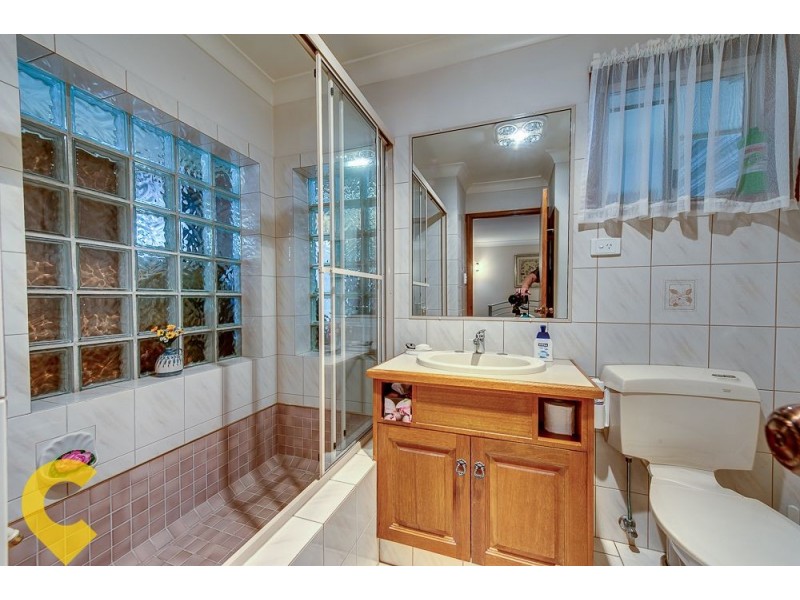 15 Armstrong Street, Wilsonton QLD 4350