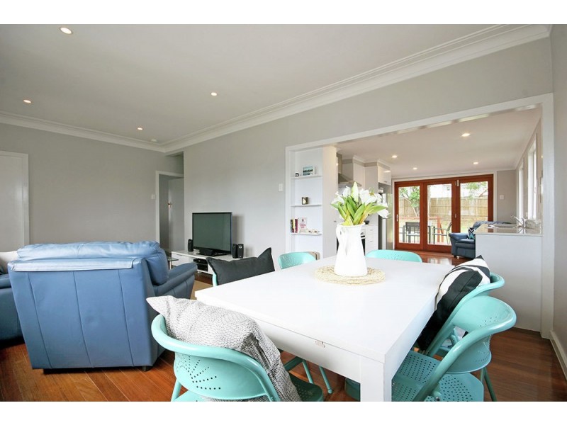 208 Hamilton Road, Wavell Heights QLD 4012