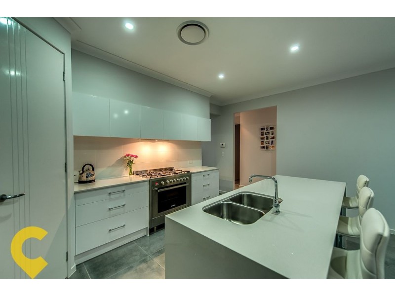 17 Cootharaba Crescent, Warner QLD 4500