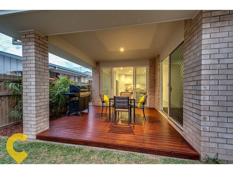 17 Cootharaba Crescent, Warner QLD 4500