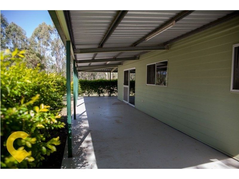 227 Carbeen Crescent, Nanango QLD 4615
