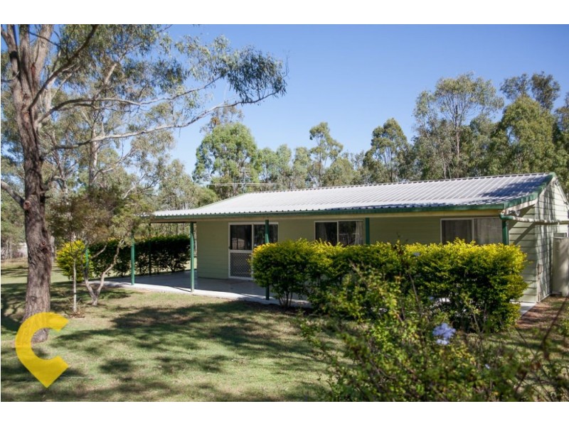 227 Carbeen Crescent, Nanango QLD 4615