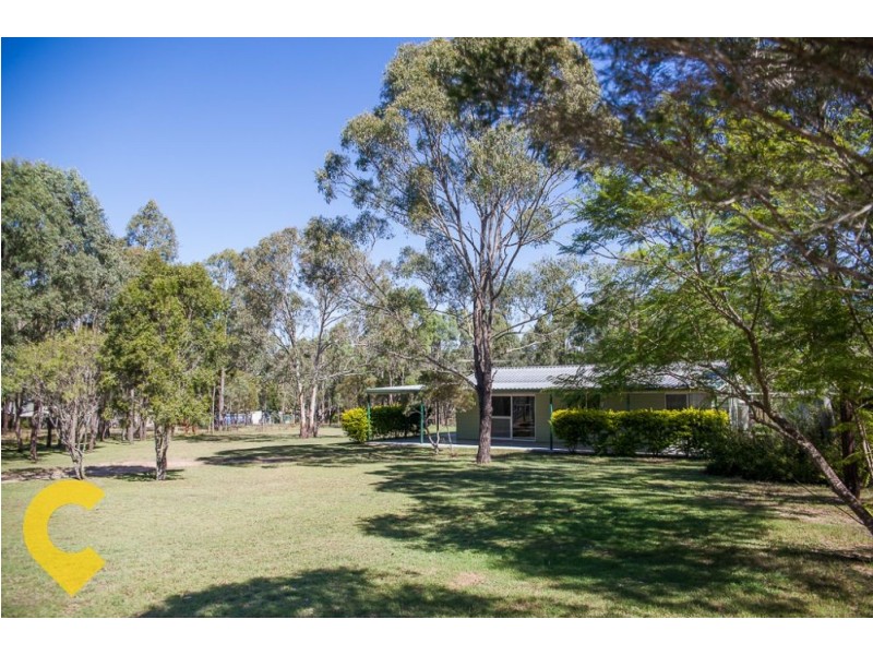 227 Carbeen Crescent, Nanango QLD 4615