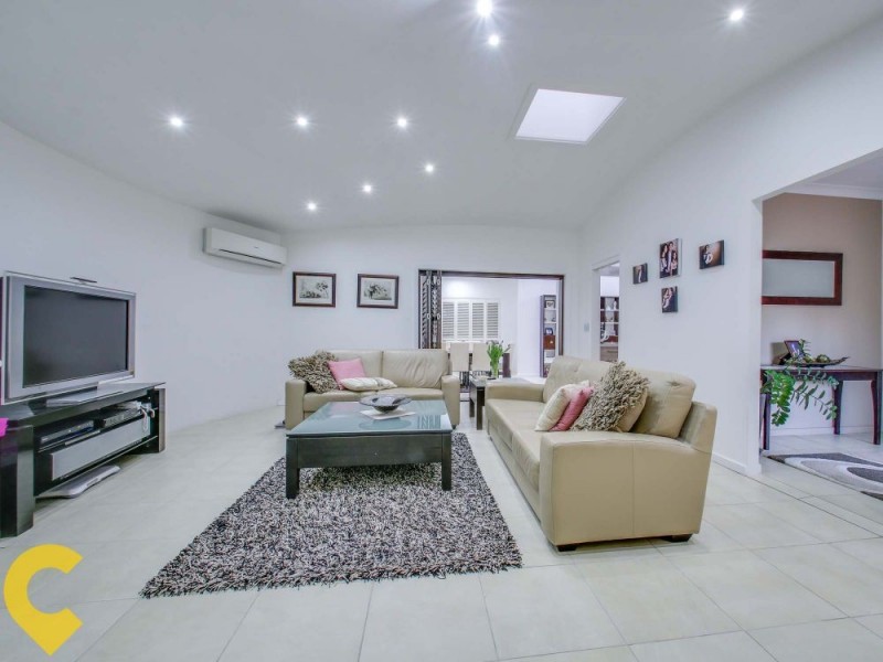 16 Lodge Road, Wooloowin QLD 4030