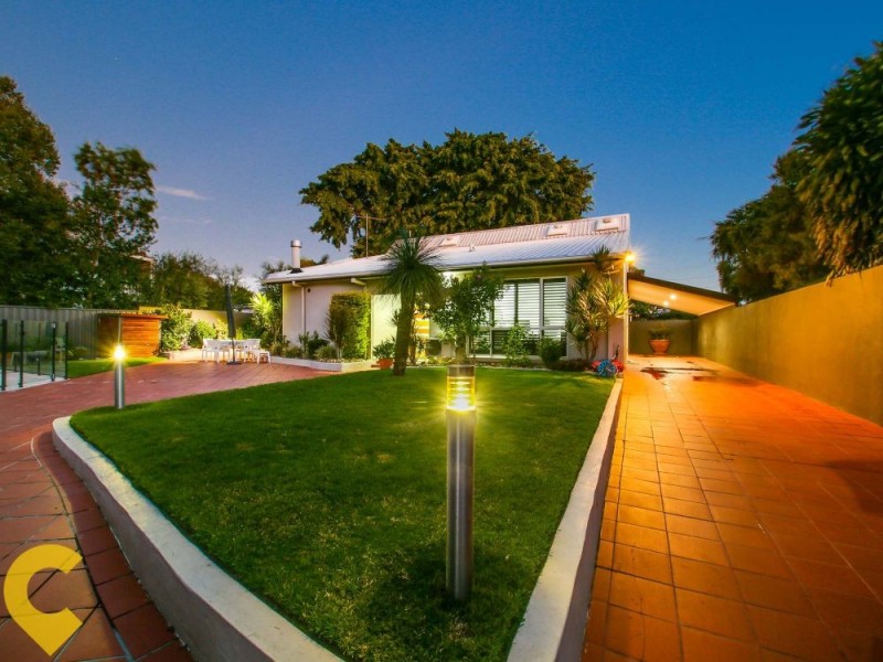 16 Lodge Road, Wooloowin QLD 4030