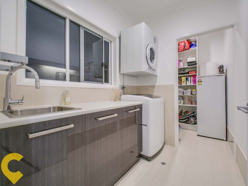 16 Lodge Road, Wooloowin QLD 4030